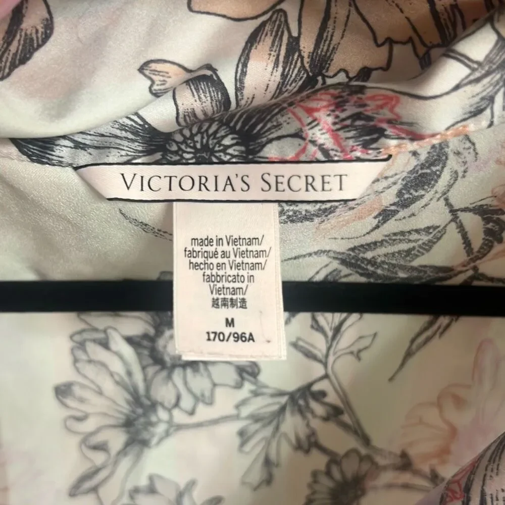 ✨Victoria Secret Woman's Sz M Pajamas 2 Pieces Set✨